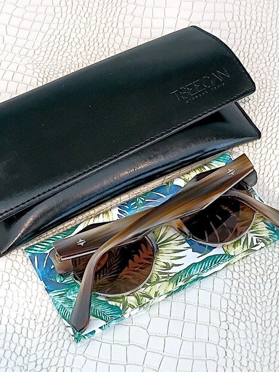 BRAND NEW (CURRENT) TSEEGAN VICK – HORNE SUNGLASSES MADE IN FRANCE NWT main image 5
